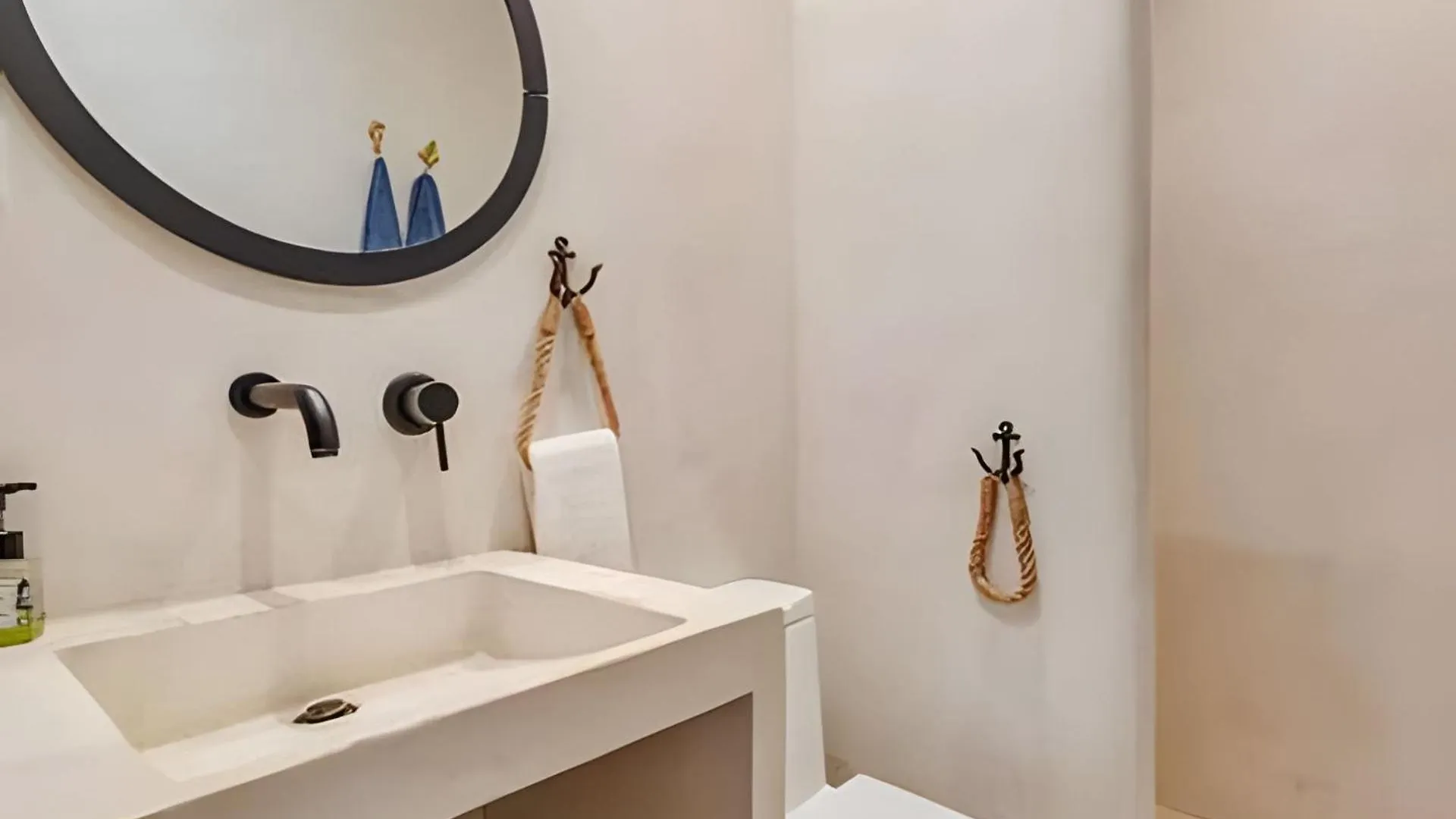 Modern And Cozy Beachfront House Santa Marta 7Pax 0*, Σάντα Μάρτα